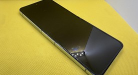 Fair
													Samsung Galaxy Z Flip5 - Unlocked, Mint, 512 GB, 8 GB, SM-F731U1, photo 2 of 5