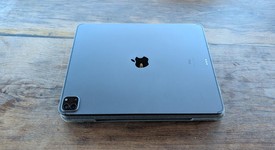 Good
													Apple iPad Pro 12.9" 5th Gen 2021 - Unlocked, Gray, 1 TB, photo 4 of 9