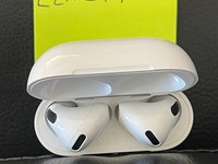 Apple AirPods 4th Gen