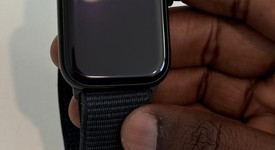 Good
													Apple Watch Series 9 45mm - Unlocked, Midnight, A2984 - Cellular, Aluminum, photo 5 of 10