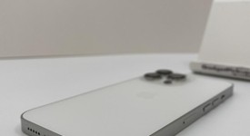 Good
													Apple iPhone 13 Pro - Unlocked, Silver, 512 GB, A2483, photo 4 of 5