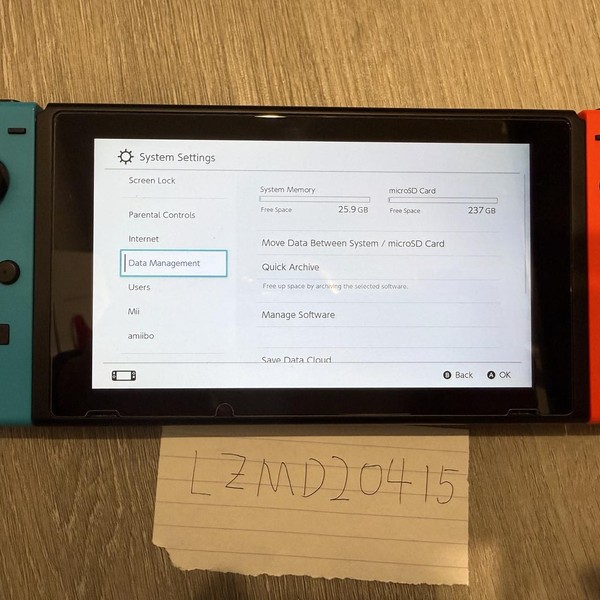 Nintendo Switch - 32 GB, Red & Blue