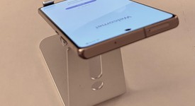 Good
													Samsung Galaxy Note 20 5G - Unlocked, Mystic Bronze, 128 GB, 8 GB, SM-N981U1, photo 2 of 5