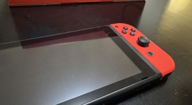 Good
													Nintendo Switch - Red & Blue, 32 GB, photo 3 of 7