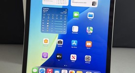 Good
													Apple iPad 9th Gen - Wi-Fi, Silver, 256 GB, A2602, photo 1 of 11