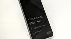 Fair
													Google Pixel 8 - Unlocked, Hazel, 256 GB, 8 GB, G9BQD, Sub-6 5G, photo 3 of 10