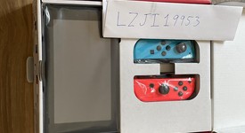 New
													Nintendo Switch - Red & Blue, 32 GB, photo 5 of 5
