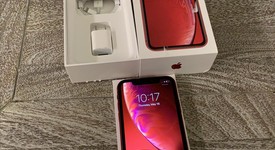 Mint
													Apple iPhone Xr - AT&T, Red, 128 GB, A1984, photo 4 of 8