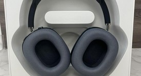 Used
													Apple AirPods Max USB-C - Midnight, photo 3 of 9