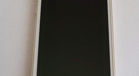 Good
													Apple iPhone 5S - Unlocked Non-US, Gold, 32 GB, A1530, photo 1 of 13