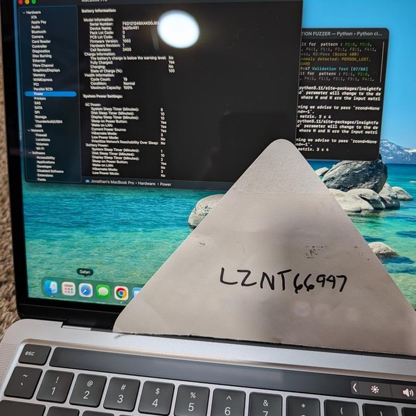 MacBook Pro 2020 - 13 inch - 1 TB, Gray, 16 GB, Apple M1