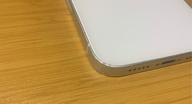 Good
													Apple iPhone 13 - Xfinity, Starlight, 256 GB, A2482, photo 4 of 8