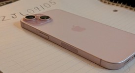Mint
													Apple iPhone 15 - Unlocked, Pink, 128 GB, A2846, photo 2 of 4
