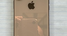 Good
													Apple iPhone Xs - AT&T, Gold, 256 GB, A1920, photo 1 of 3