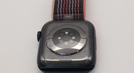 Fair
													Apple Watch Series 8 45mm - Unlocked, Midnight, A2774 - Cellular, Aluminum, photo 2 of 4