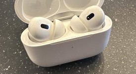 Used
													Apple AirPods Pro 2nd Gen - USB-C, photo 5 of 10