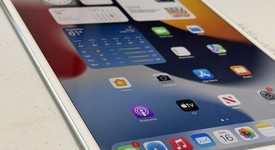 Fair
													Apple iPad Pro 10.5" - Unlocked, Silver, 256 GB, photo 2 of 7