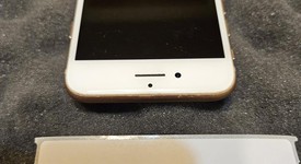 Fair
													Apple iPhone 8 - Unlocked, Gold, 64 GB, A1863, photo 5 of 8