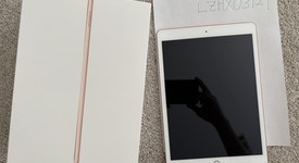 Good
													Apple iPad 8th Gen - Wi-Fi, Gold, 32 GB, A2270, photo 1 of 8