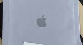 Good
													Apple iPad Air 13" (M3) 2025 - Unlocked, Purple, 256 GB, photo 2 of 10