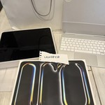 Mint Apple iPad Pro 13 inch (M4) 2024 - Wi-Fi, 256 GB, Black, 8 GB, A2925, Standard Glass