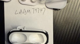 Used
													Apple AirPods Pro 2 - USB-C, photo 5 of 5