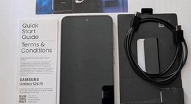 Mint
													Samsung Galaxy S24 FE - Verizon, Graphite, 128 GB, SM-S721U, photo 1 of 8
