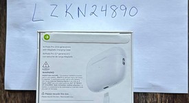 New
													Apple AirPods Pro 2 - USB-C, photo 3 of 3