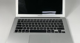 Good
													MacBook Air 2015 - 13" - Silver, 128 GB, 4 GB, photo 2 of 7