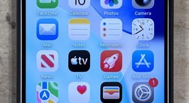 Fair
													Apple iPhone SE 3rd Gen 2022 - Unlocked, Midnight, 128 GB, A2595, photo 1 of 12