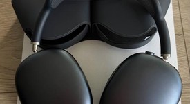 Used
													Apple AirPods Max USB-C - Midnight, photo 4 of 4