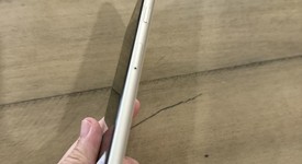 Good
													Apple iPhone SE 3rd Gen 2022 - Unlocked, Starlight, 64 GB, A2595, photo 2 of 6