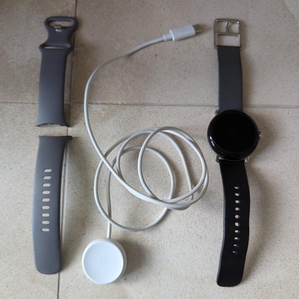 Google Pixel Watch - Unlocked, Silver, LTE