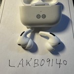 Used Apple AirPods Pro 2 - Lightning