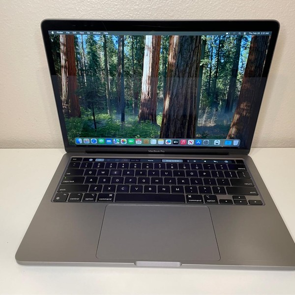 MacBook Pro 2020 - 13 inch - 1 TB, Gray, 16 GB, Apple M1