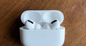 Used
													Apple AirPods Pro - Wireless Case, photo 3 of 7