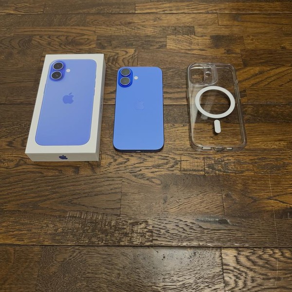 Apple iPhone 16 - Unlocked, 128 GB, Ultramarine, A3081