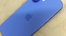 Mint
													Apple iPhone 16 - AT&T, Ultramarine, 128 GB, A3081, photo 5 of 8