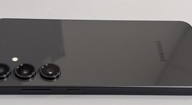 Mint
													Samsung Galaxy S24 FE - Unlocked, Graphite, 128 GB, SM-S721U1, photo 2 of 5