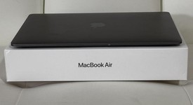 Good
													MacBook Air 2020 - 13" - Apple M1, Gray, 256 GB, 16 GB, photo 5 of 12
