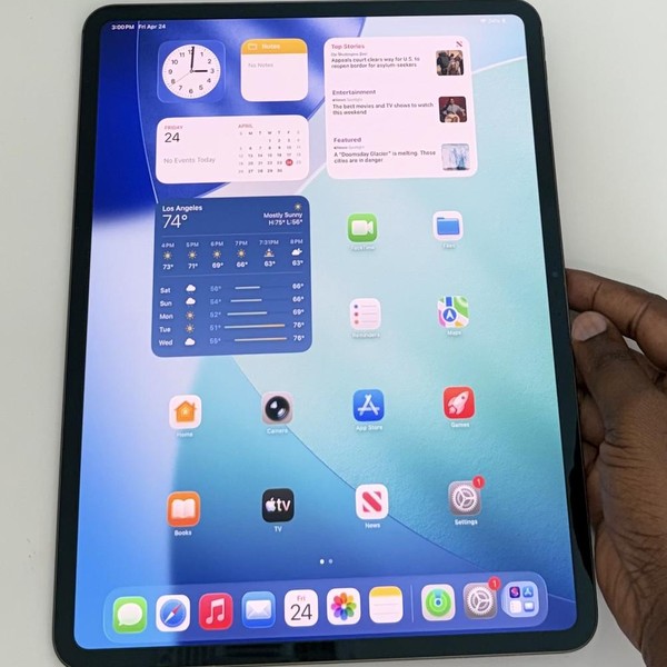 Apple iPad Pro 13 inch (M4) 2024 - Wi-Fi, 1 TB, Black, 16 GB, A2925, Standard Glass