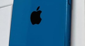 Good
													Apple iPhone 13 - AT&T, Blue, 128 GB, A2482, photo 4 of 7