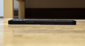 Good
													Apple iPhone 12 Mini - Unlocked, Black, 64 GB, A2176, photo 4 of 10