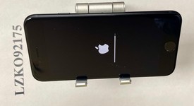 Good
													Apple iPhone SE 3rd Gen 2022 - Unlocked, Midnight, 64 GB, A2595, photo 3 of 10