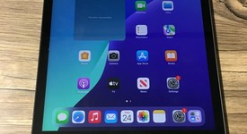 Good
													Apple iPad 7th Gen - Unlocked, Gray, 128 GB, A2200, photo 1 of 7