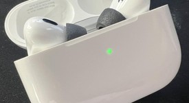 Used
													Apple AirPods Pro 2nd Gen - USB-C, photo 1 of 4