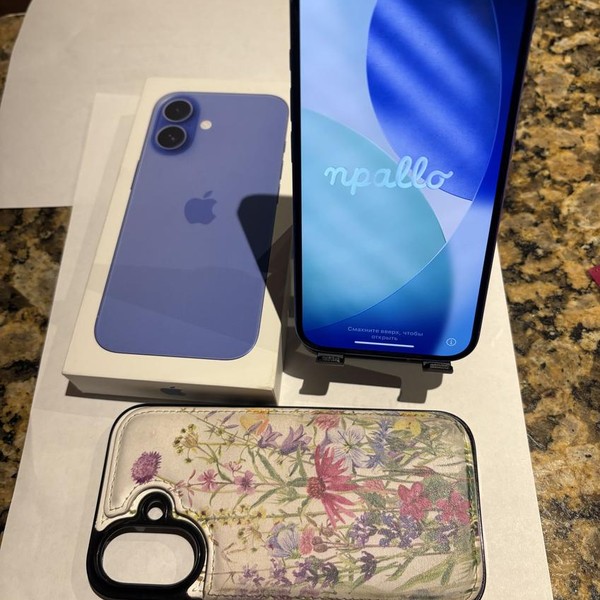 Apple iPhone 16 - Unlocked, 256 GB, Ultramarine, A3081