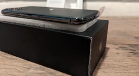 Mint
													Apple iPhone 11 Pro - Cricket, Gray, 64 GB, A2160, photo 4 of 8