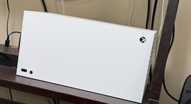 Good
													Xbox Series X (2020) - Robot White, 1 TB, All-Digital, photo 2 of 8