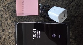 Good
													Samsung Galaxy S22 - Unlocked, White, 256 GB, 8 GB, SM-S901U1, photo 1 of 9